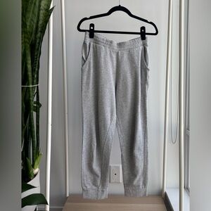 2/$20 FOREVER 21 | Cozy Gray Sweatpants Joggers M
